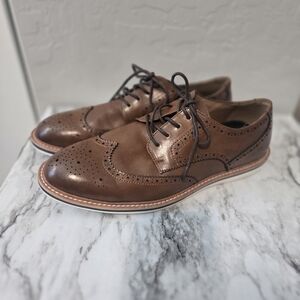 Classic Brown Men's Brogue Shoes
